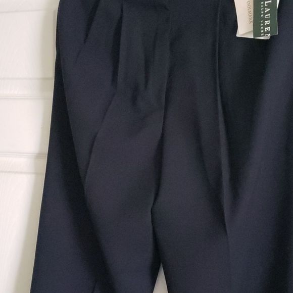 classic high-waist wool trousers by RALPH LAUREN - Picture 9 of 9